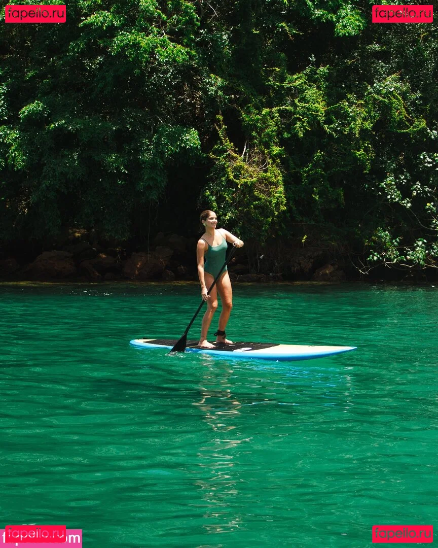 Isabella Santoni Onlyfans Photo Gallery 