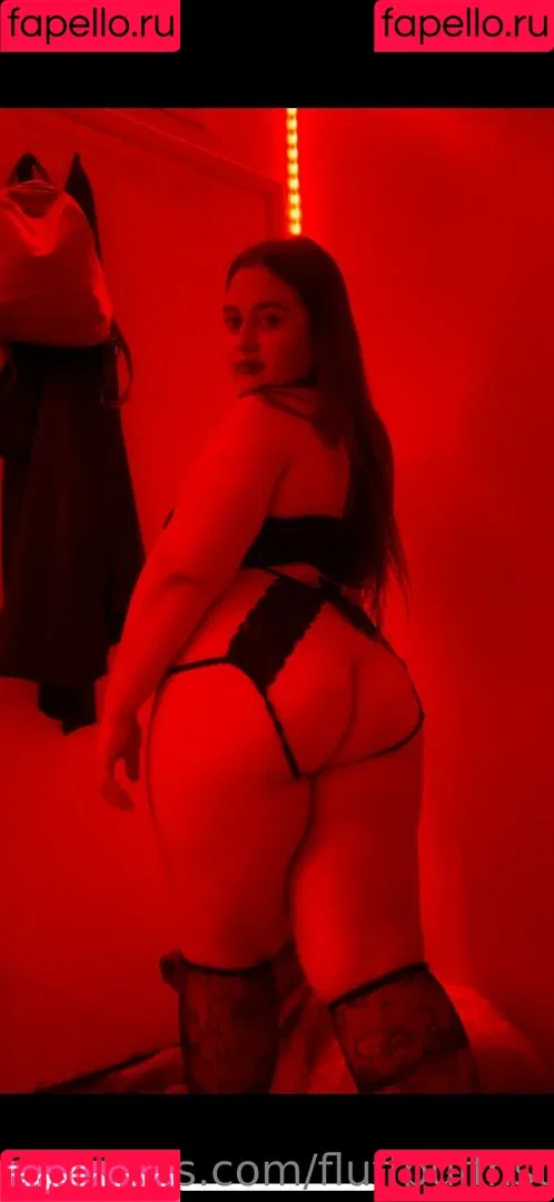 prettyeyesnthicthighs Onlyfans Photo Gallery 