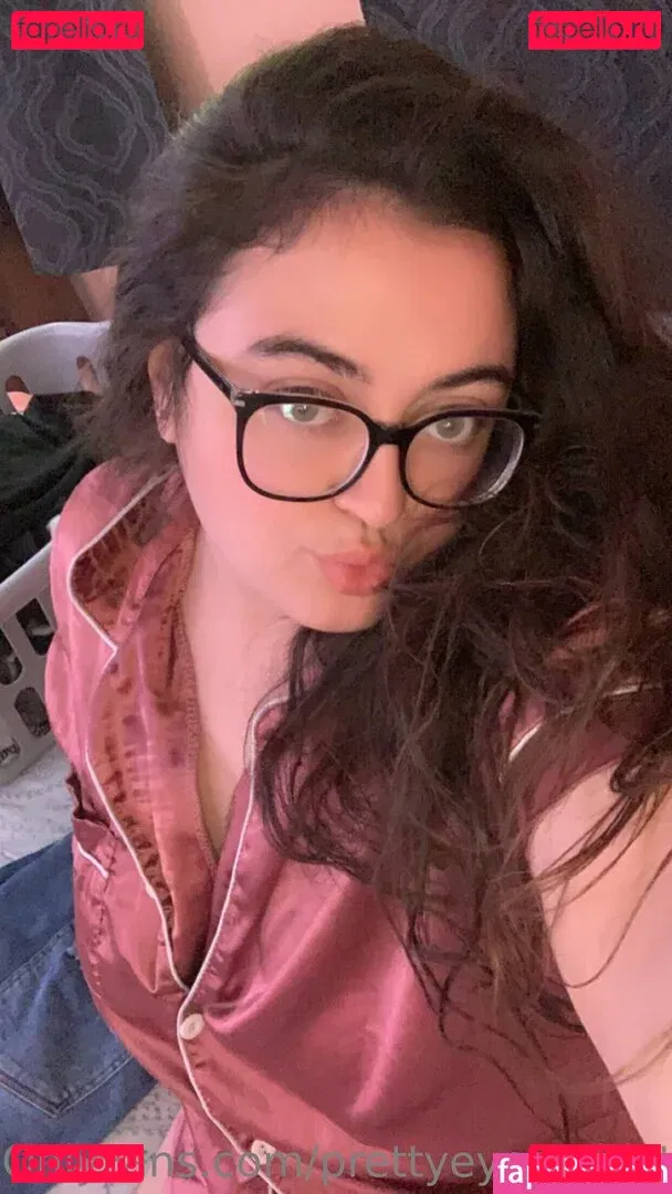 prettyeyesnthicthighs Onlyfans Photo Gallery 