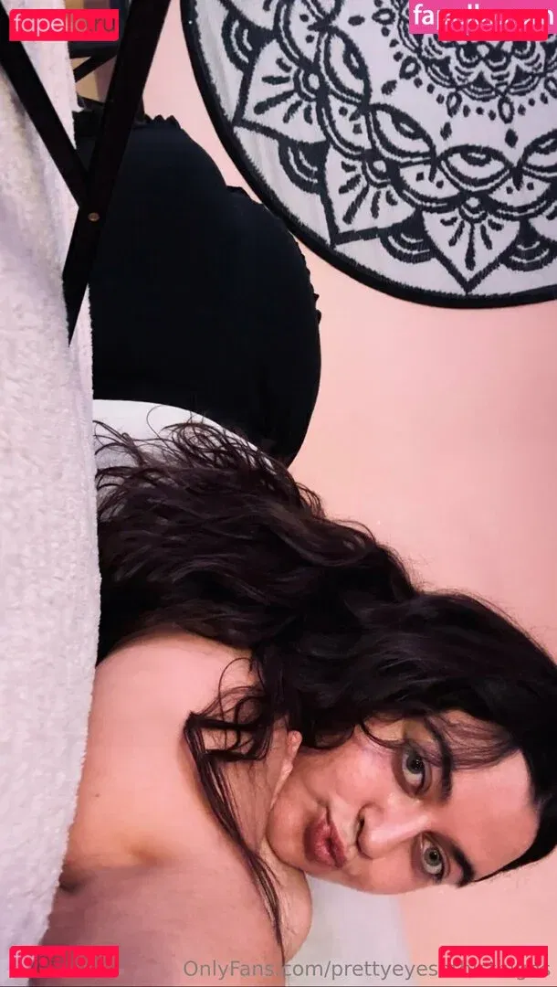 prettyeyesnthicthighs Onlyfans Photo Gallery 