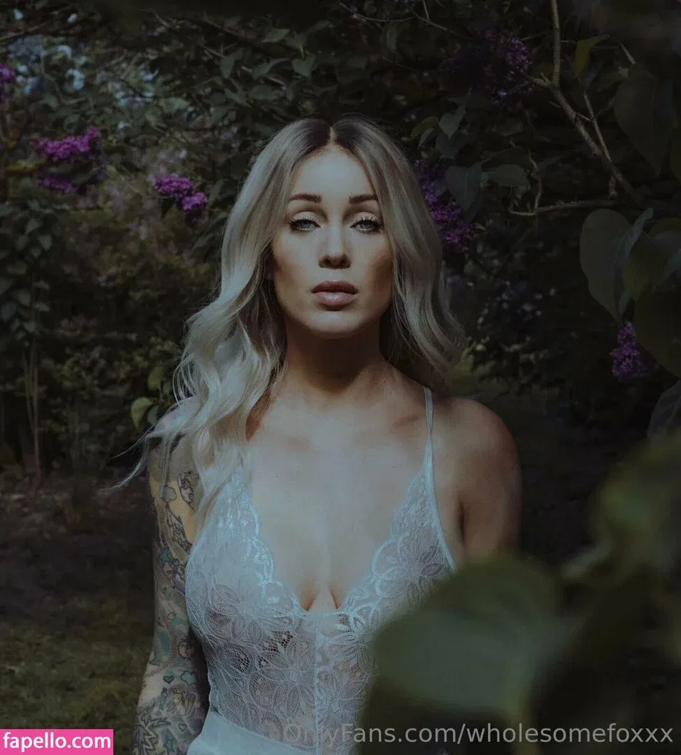 wholesomefoxxx Onlyfans Photo Gallery 