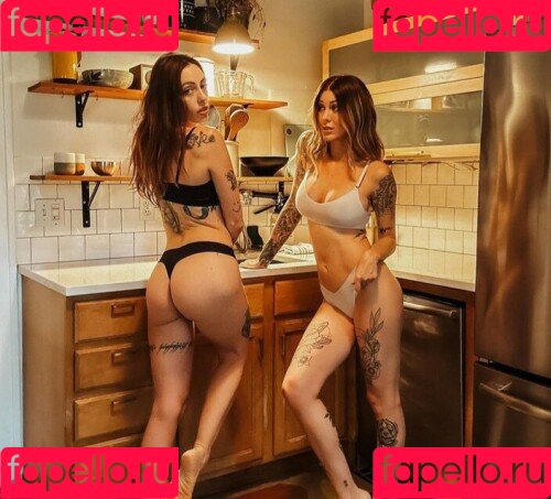 wholesomefoxxx Onlyfans Photo Gallery 