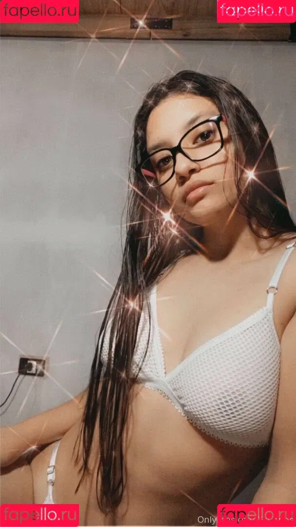 jiimenagis Onlyfans Photo Gallery 