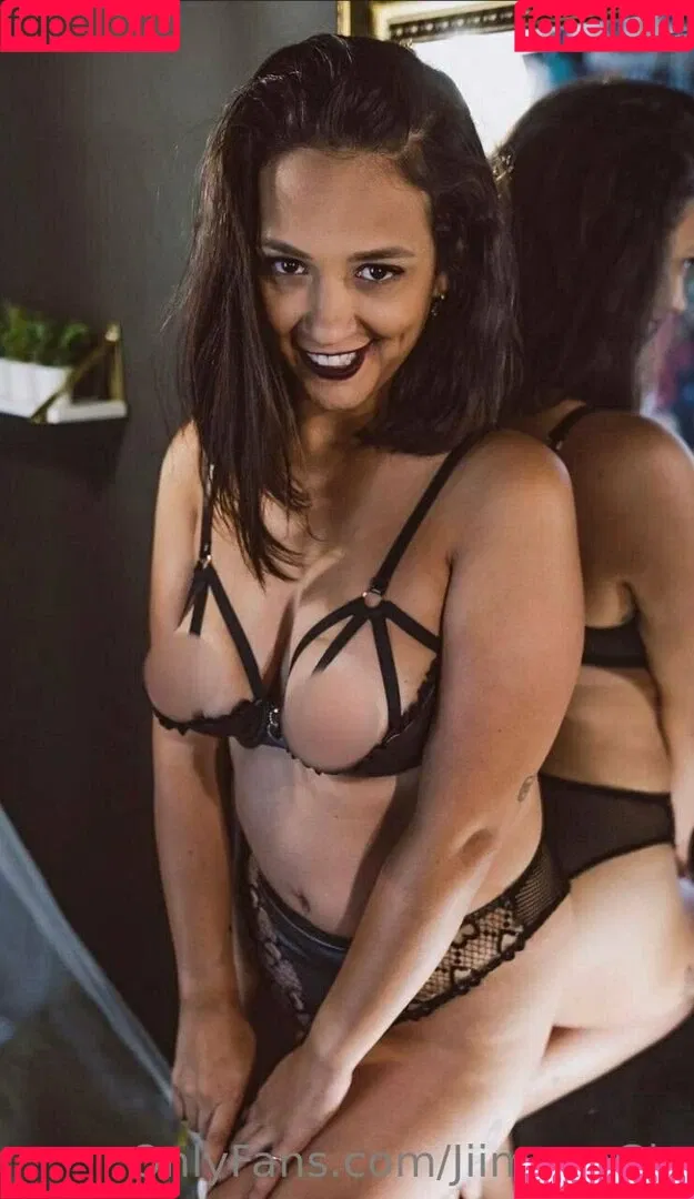 jiimenagis Onlyfans Photo Gallery 