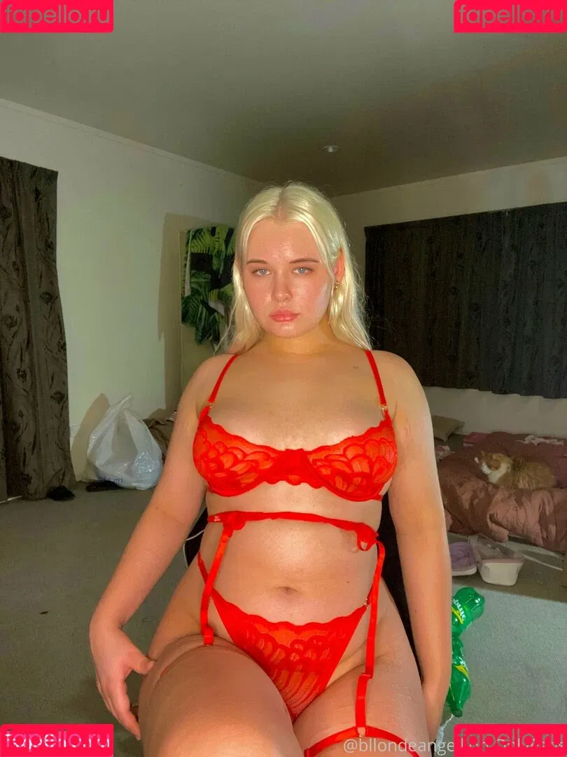 paigehoneyy Onlyfans Photo Gallery 