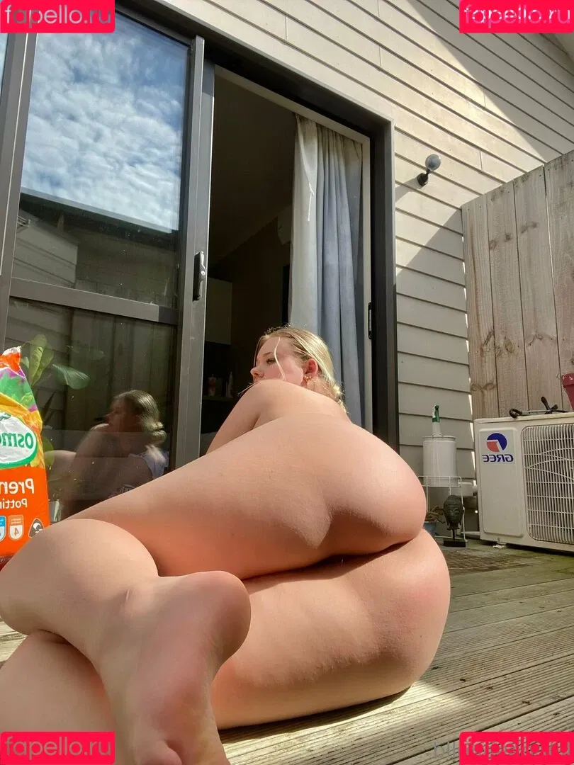 paigehoneyy Onlyfans Photo Gallery 