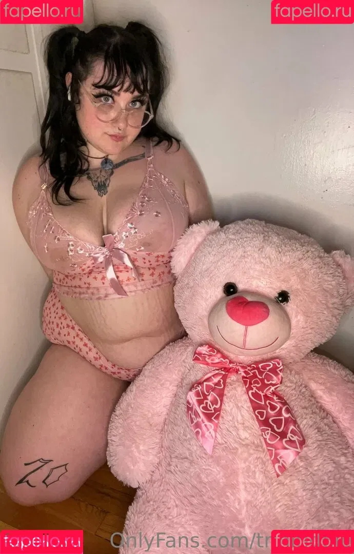 trinitiddie Onlyfans Photo Gallery 