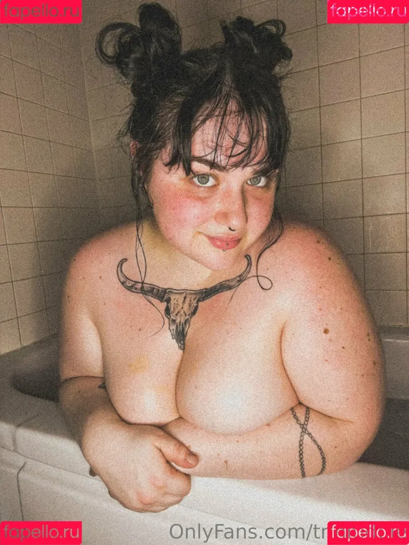 trinitiddie Onlyfans Photo Gallery 