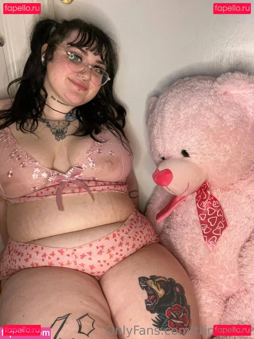 trinitiddie Onlyfans Photo Gallery 