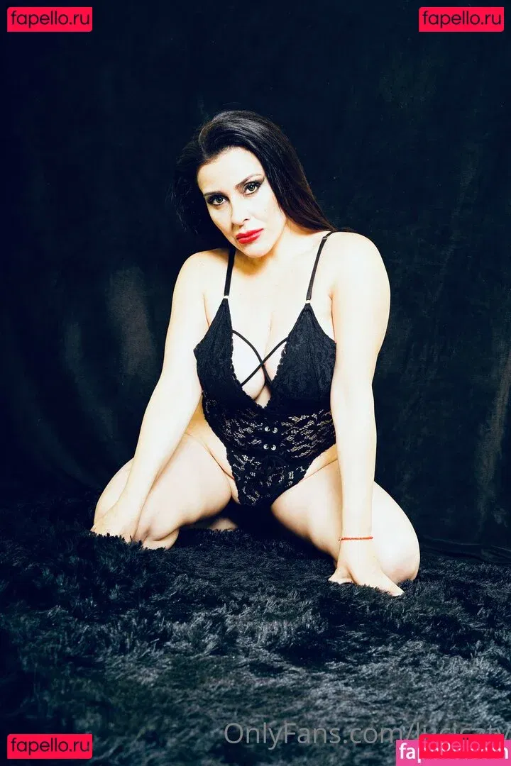 soylu_dechile Onlyfans Photo Gallery 