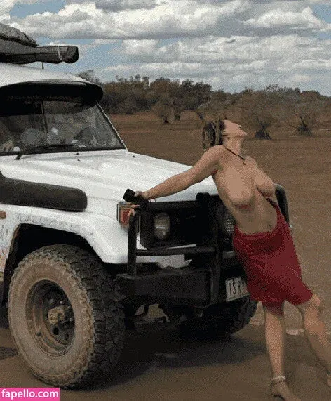 Mirlen Hits Onlyfans Photo Gallery 