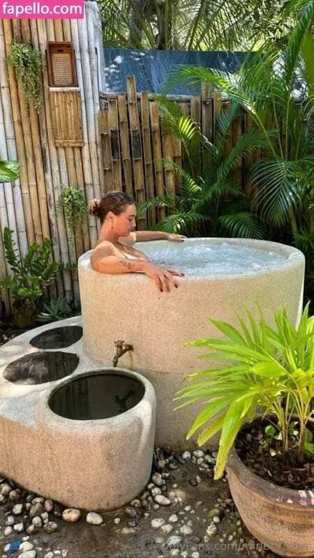 Mirlen Hits Onlyfans Photo Gallery 