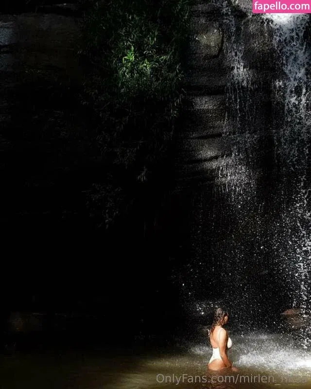 Mirlen Hits Onlyfans Photo Gallery 