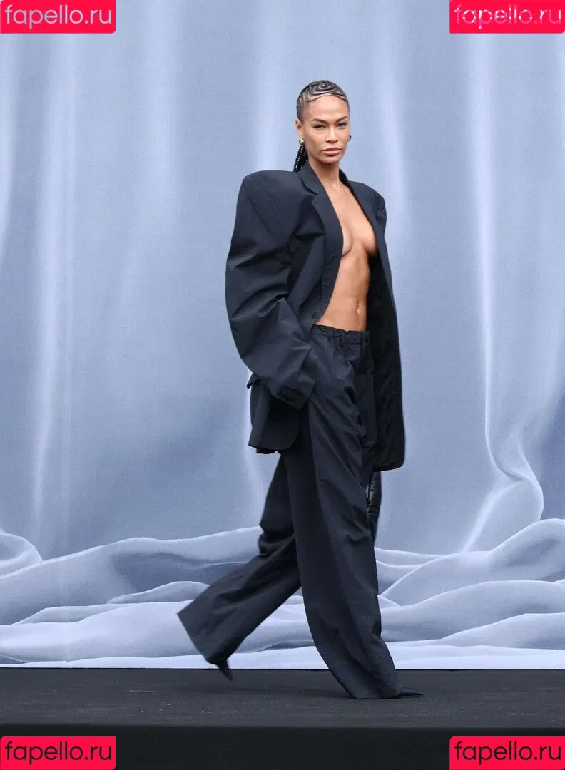 Joan Smalls Onlyfans Photo Gallery 