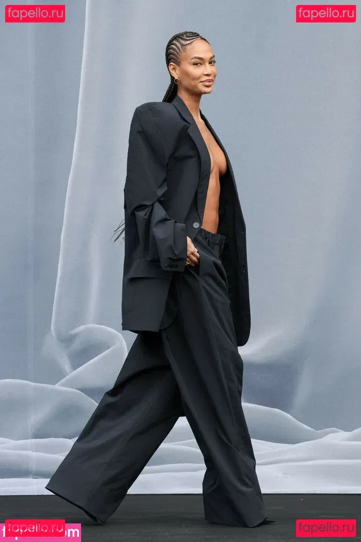 Joan Smalls Onlyfans Photo Gallery 