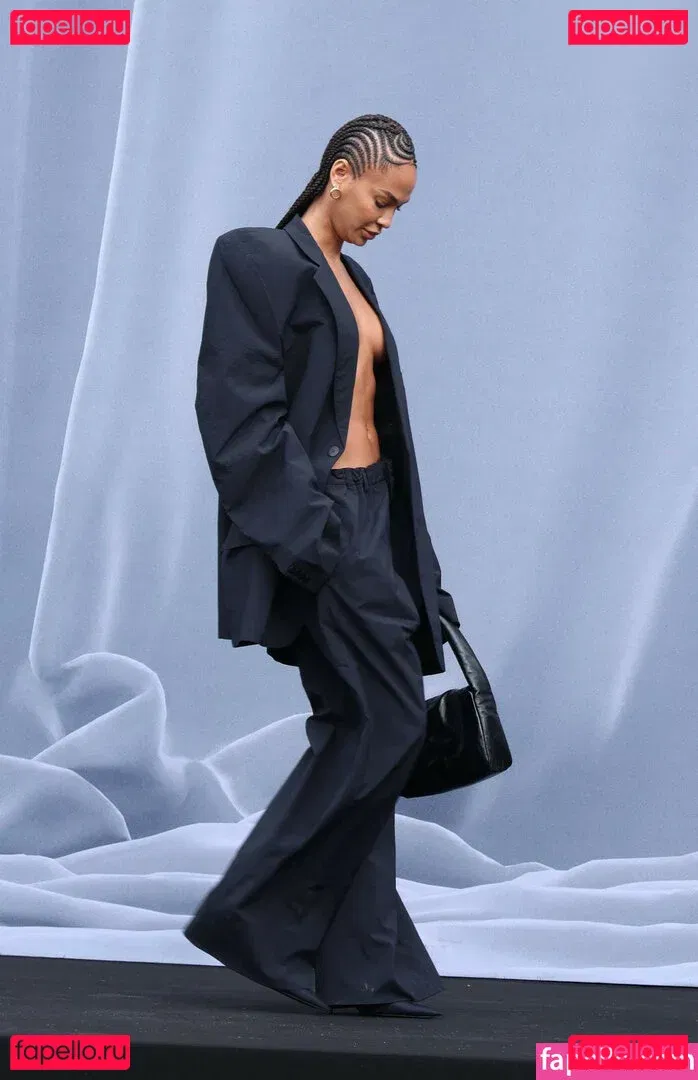 Joan Smalls Onlyfans Photo Gallery 