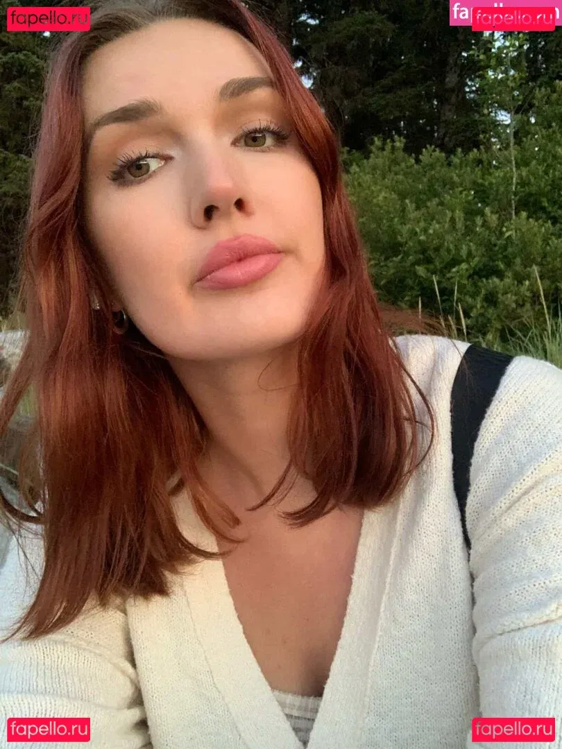 momfinland Onlyfans Photo Gallery 