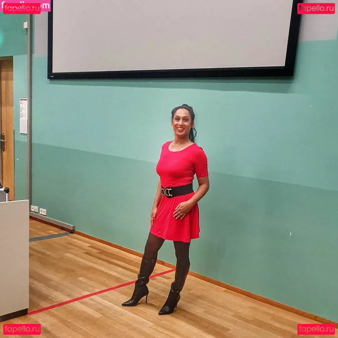 Natassia Crystal Onlyfans Photo Gallery 