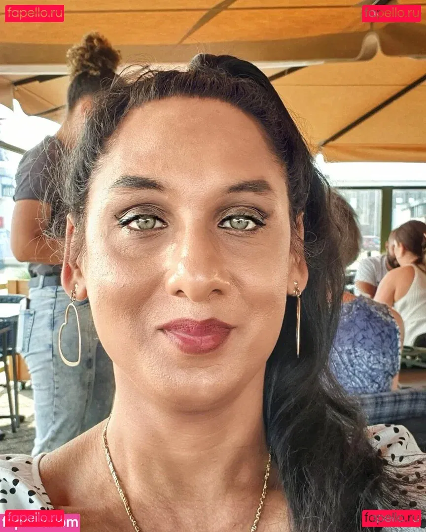 Natassia Crystal Onlyfans Photo Gallery 