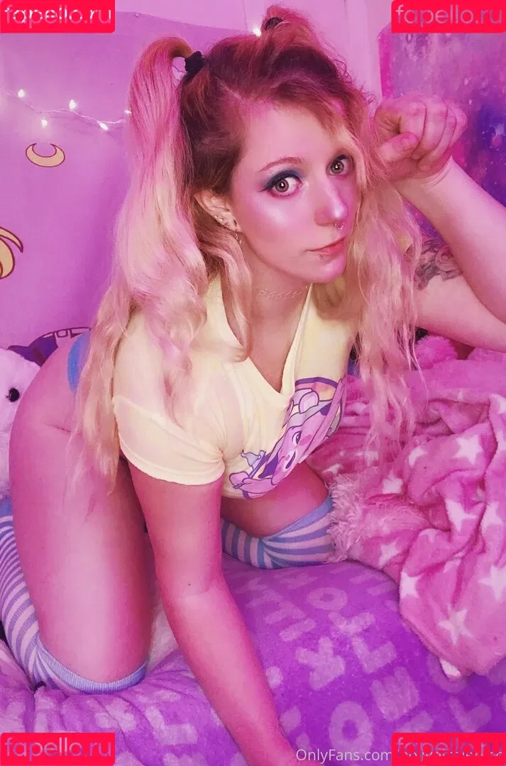 hollynicolebtch Onlyfans Photo Gallery 