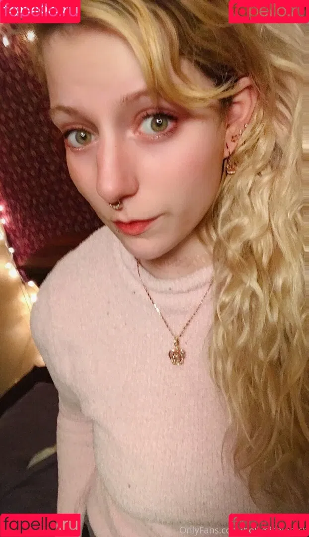 hollynicolebtch Onlyfans Photo Gallery 