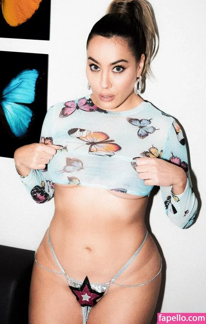 Paola Saulino Onlyfans Photo Gallery 