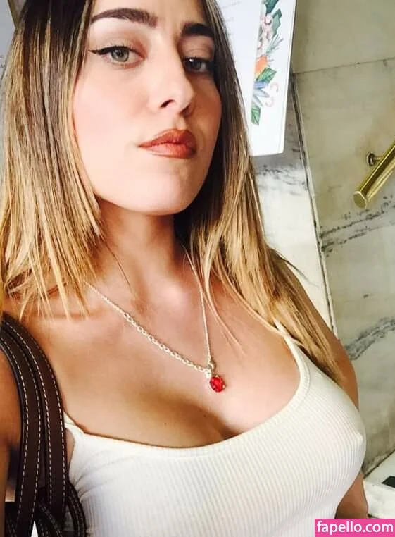 Paola Saulino Onlyfans Photo Gallery 