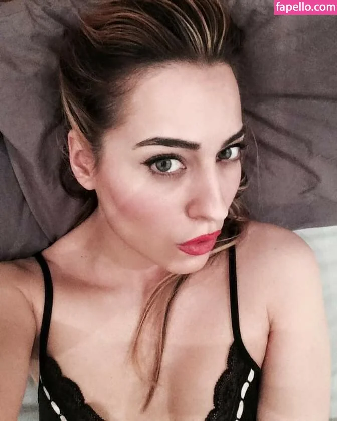 Paola Saulino Onlyfans Photo Gallery 