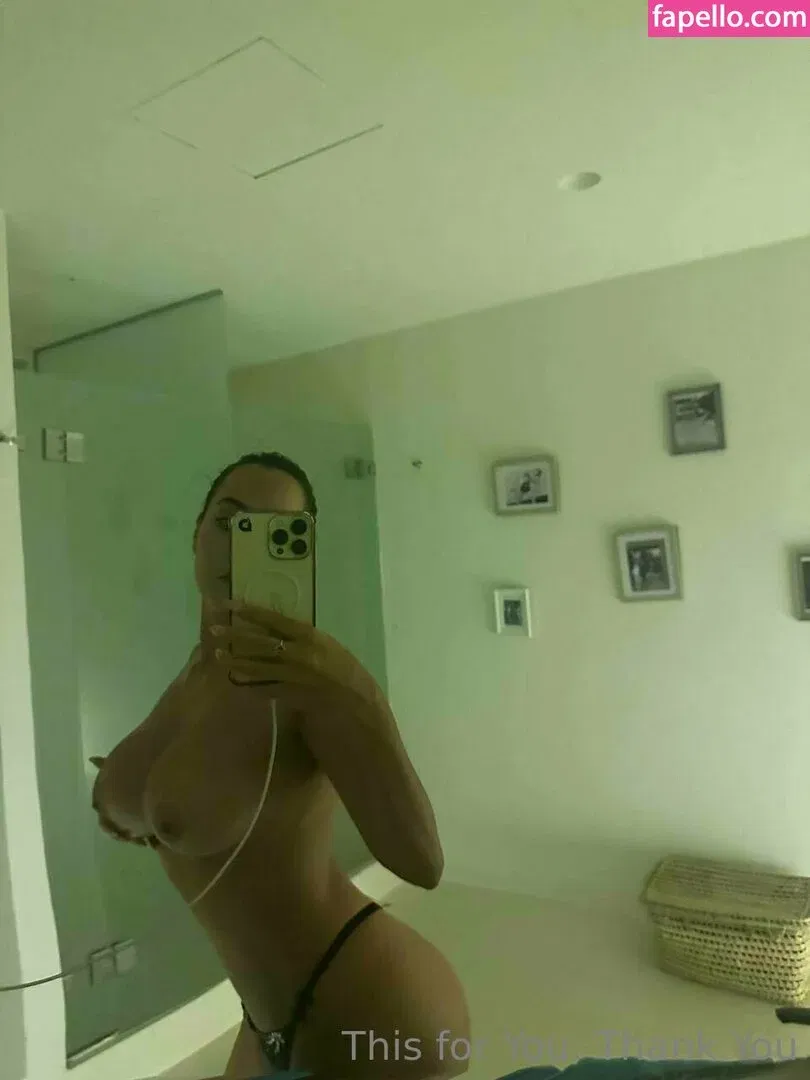 Paola Saulino Onlyfans Photo Gallery 