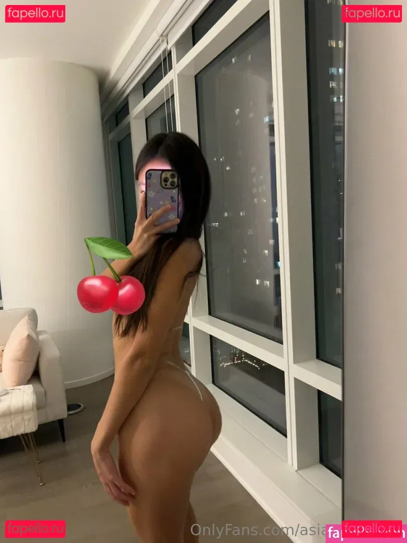 pixie Onlyfans Photo Gallery 