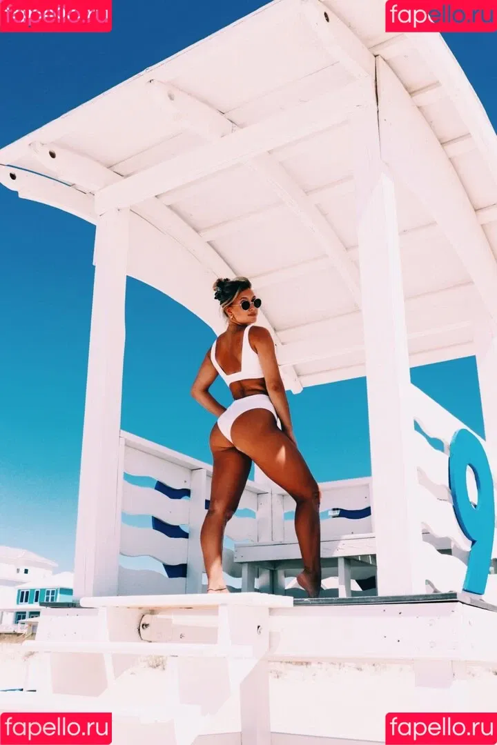 Riley White Onlyfans Photo Gallery 