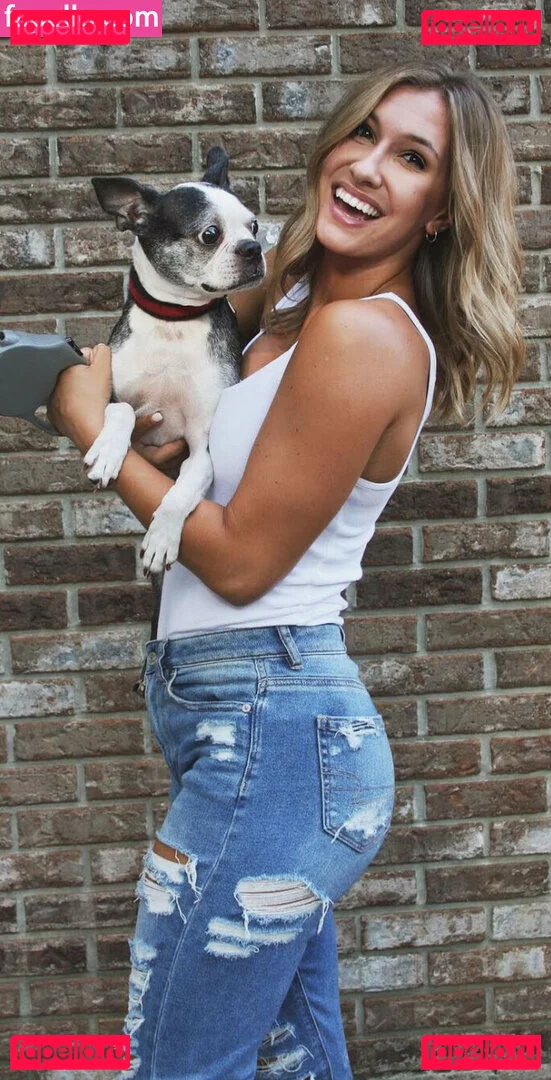 Riley White Onlyfans Photo Gallery 