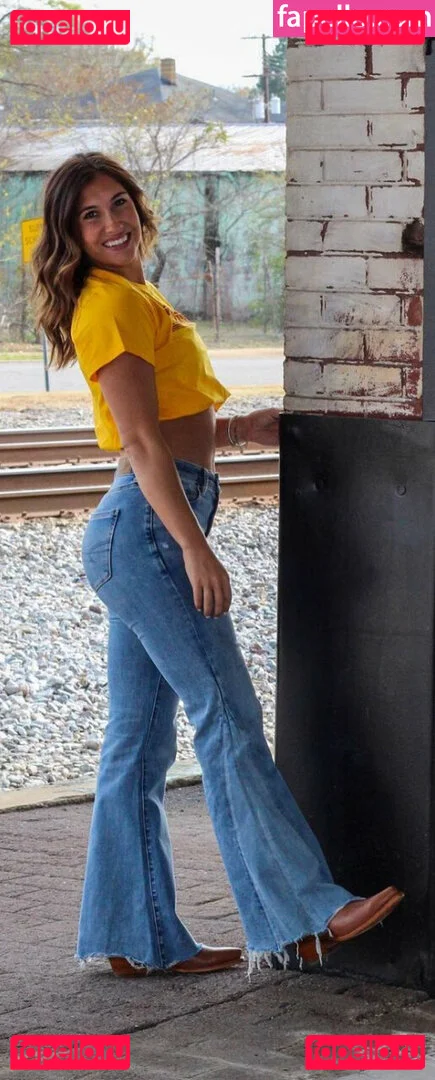 Riley White Onlyfans Photo Gallery 