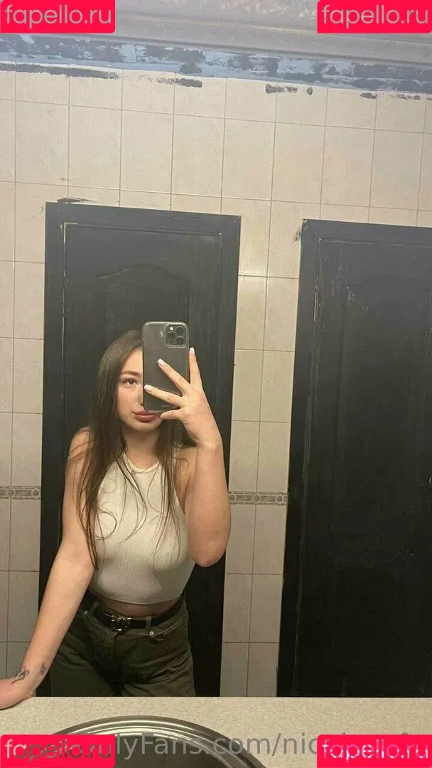 nicole_gfe Onlyfans Photo Gallery 
