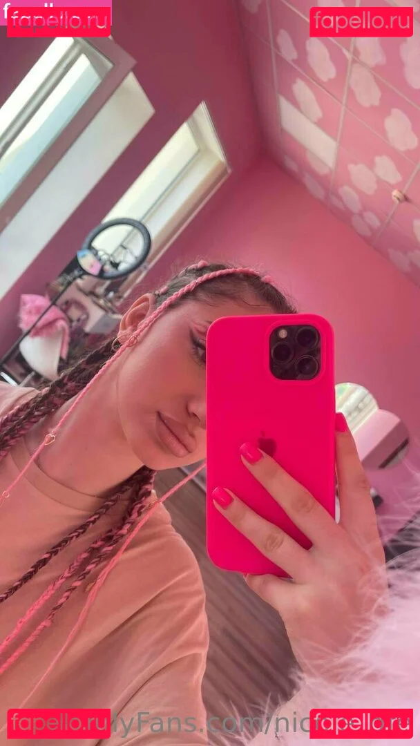 nicole_gfe Onlyfans Photo Gallery 