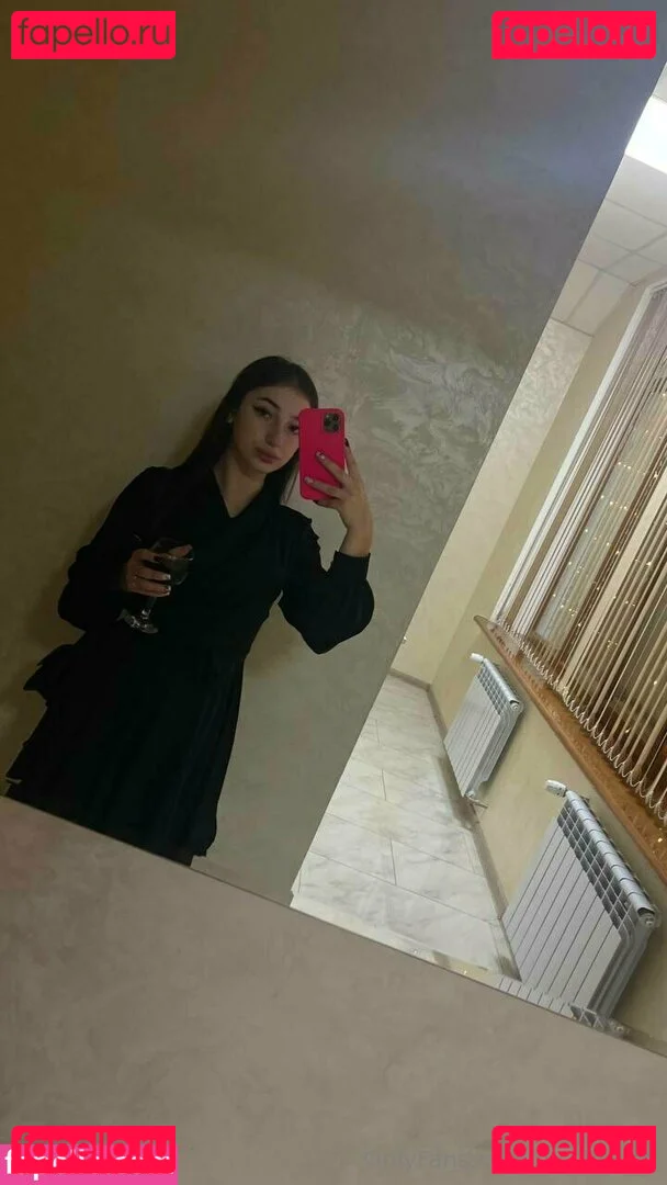 nicole_gfe Onlyfans Photo Gallery 