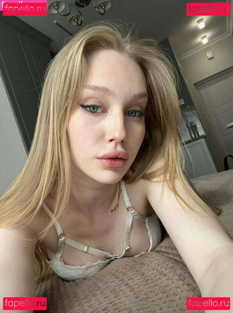 nicole_gfe Onlyfans Photo Gallery 