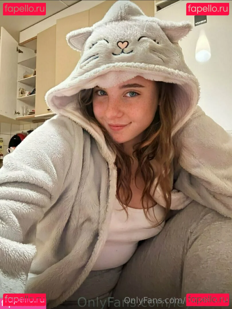 nicole_gfe Onlyfans Photo Gallery 