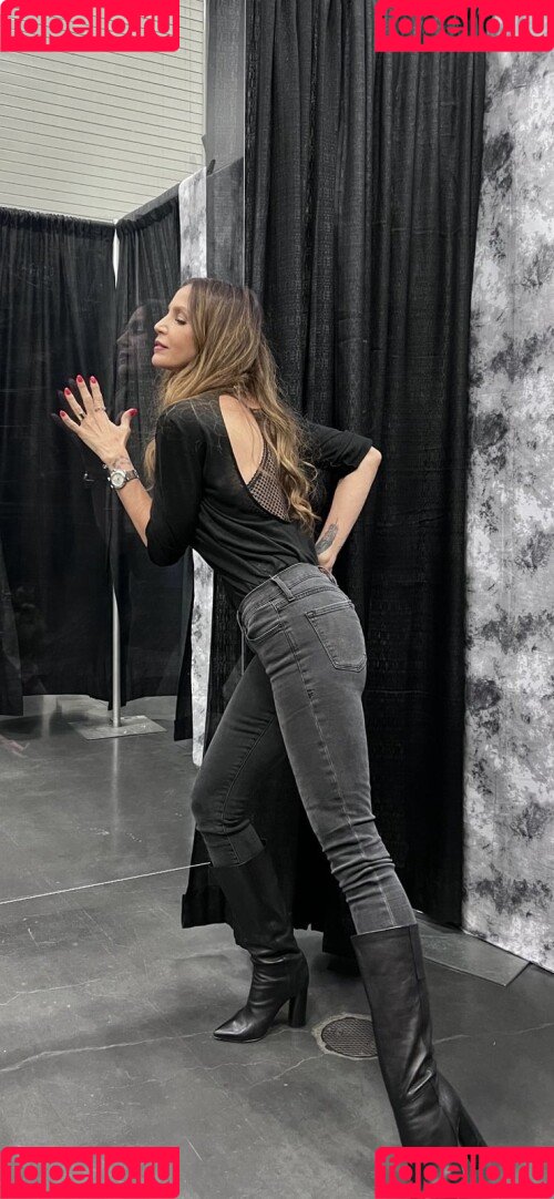 Charisma Carpenter Onlyfans Photo Gallery 