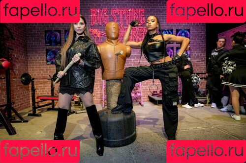 Charisma Carpenter Onlyfans Photo Gallery 