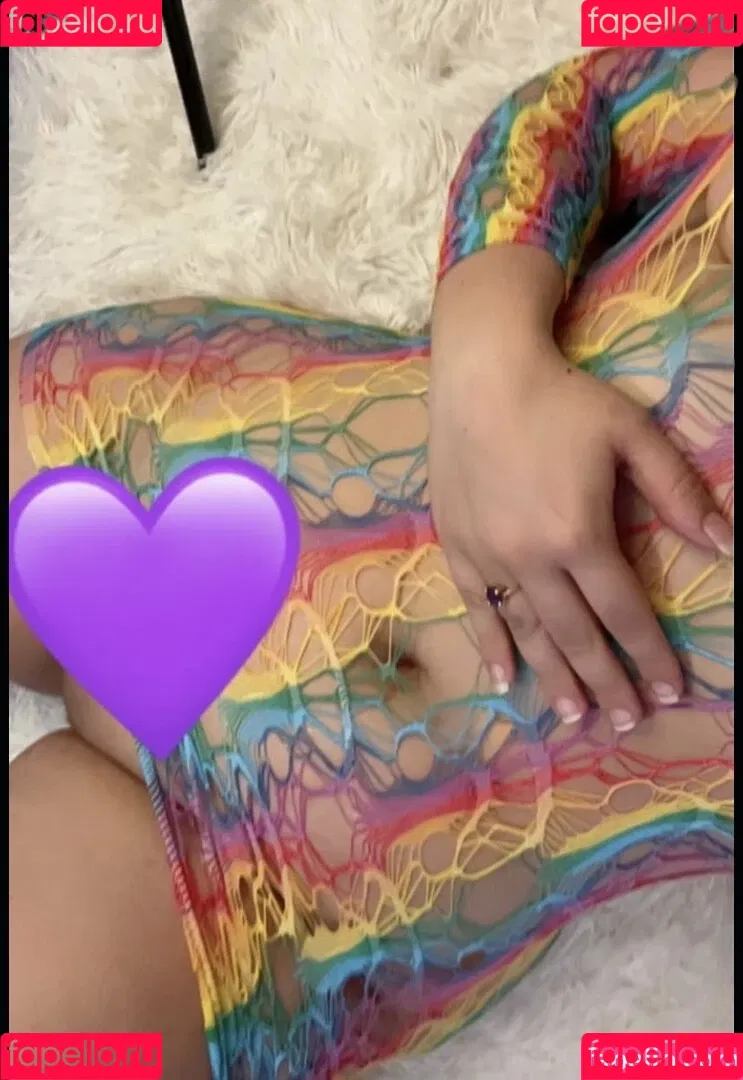 Dounia37 Onlyfans Photo Gallery 