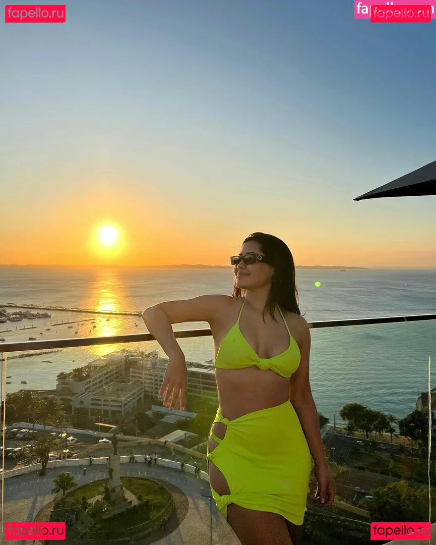 Thaynara OG Onlyfans Photo Gallery 