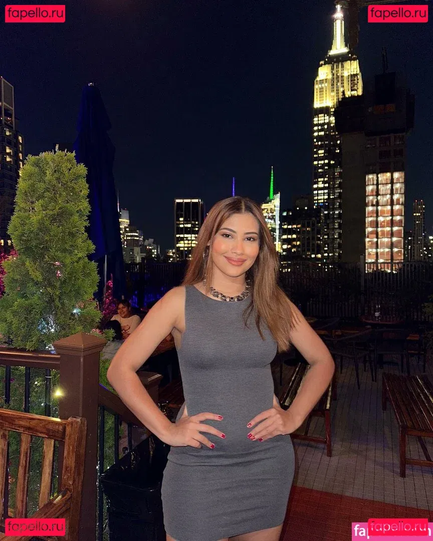 Thaynara OG Onlyfans Photo Gallery 