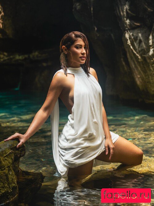 Thaynara OG Nude Onlyfans Photo 5