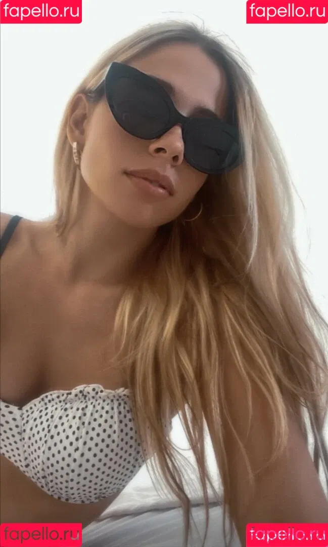 Dimitra Menegatou Onlyfans Photo Gallery 