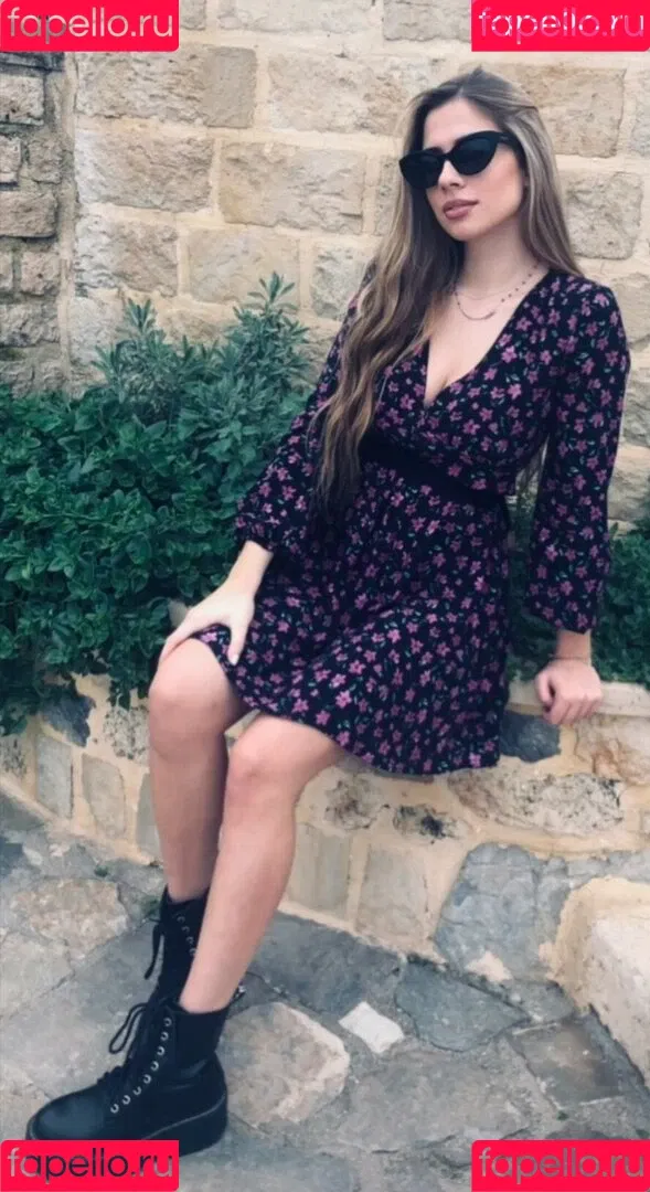 Dimitra Menegatou Onlyfans Photo Gallery 