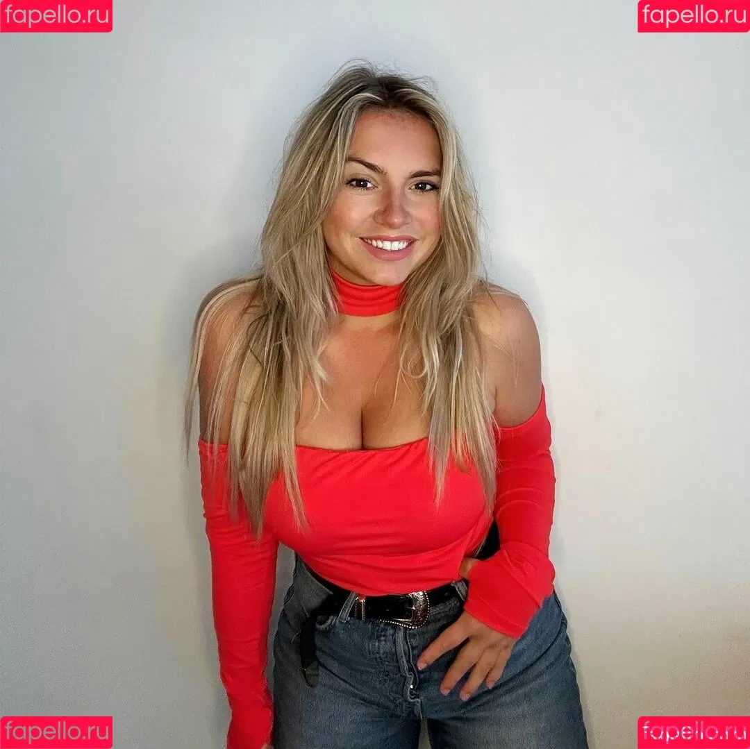 Sensi Lowe Onlyfans Photo Gallery 