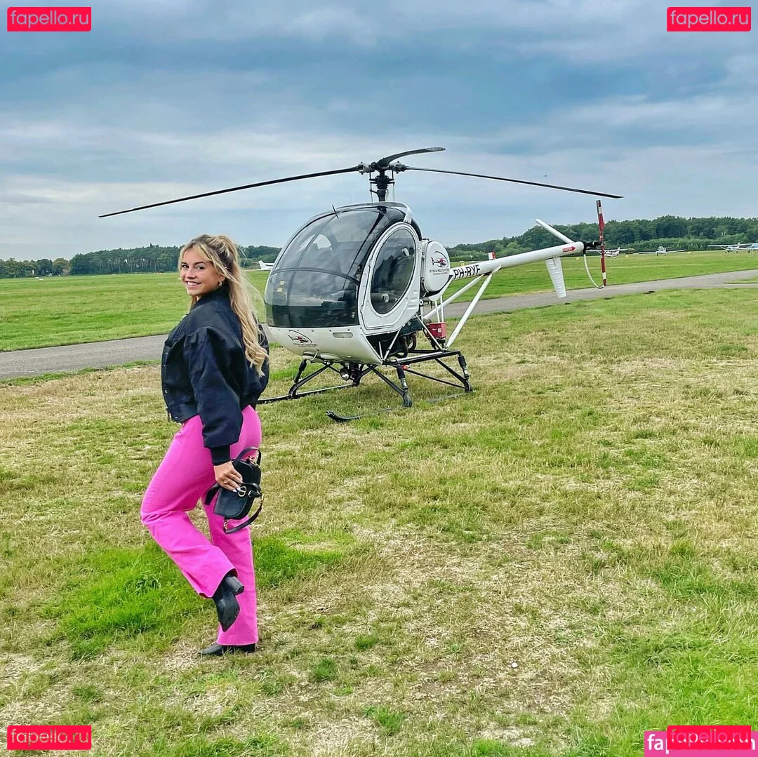 Sensi Lowe Onlyfans Photo Gallery 