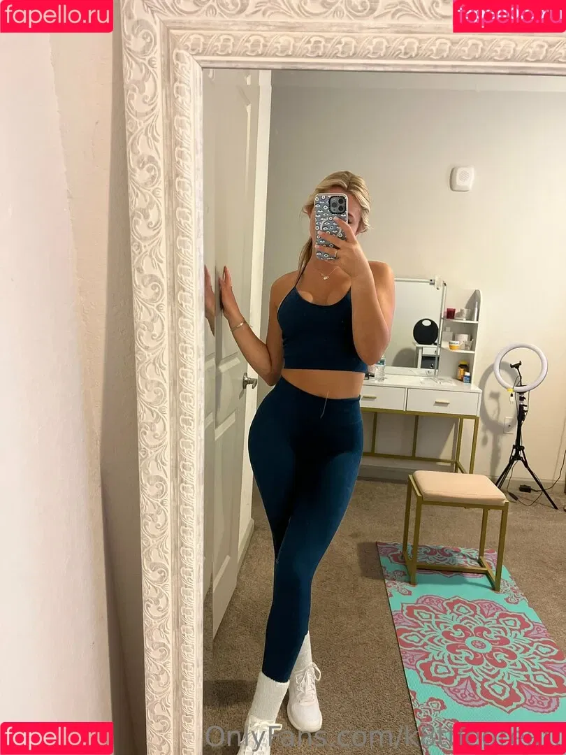 k8thegreatt Onlyfans Photo Gallery 