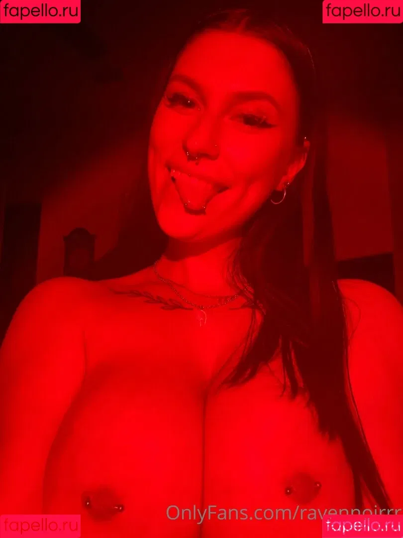 Ravennoirrr Onlyfans Photo Gallery 